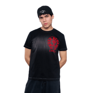 Boxy Fit Estampado - Cruz Roja